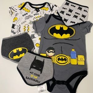 6-9M DC Batman Superhero Onesies + Bib Bundle